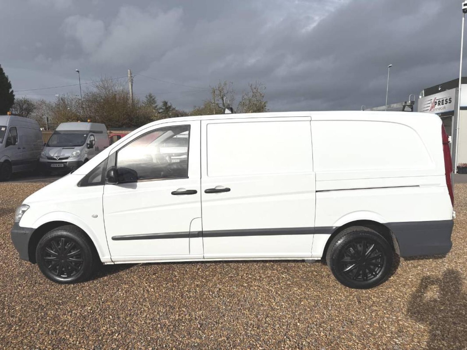 Used Mercedes-Benz Vito 2013 for sale - 77063591: Photo 5