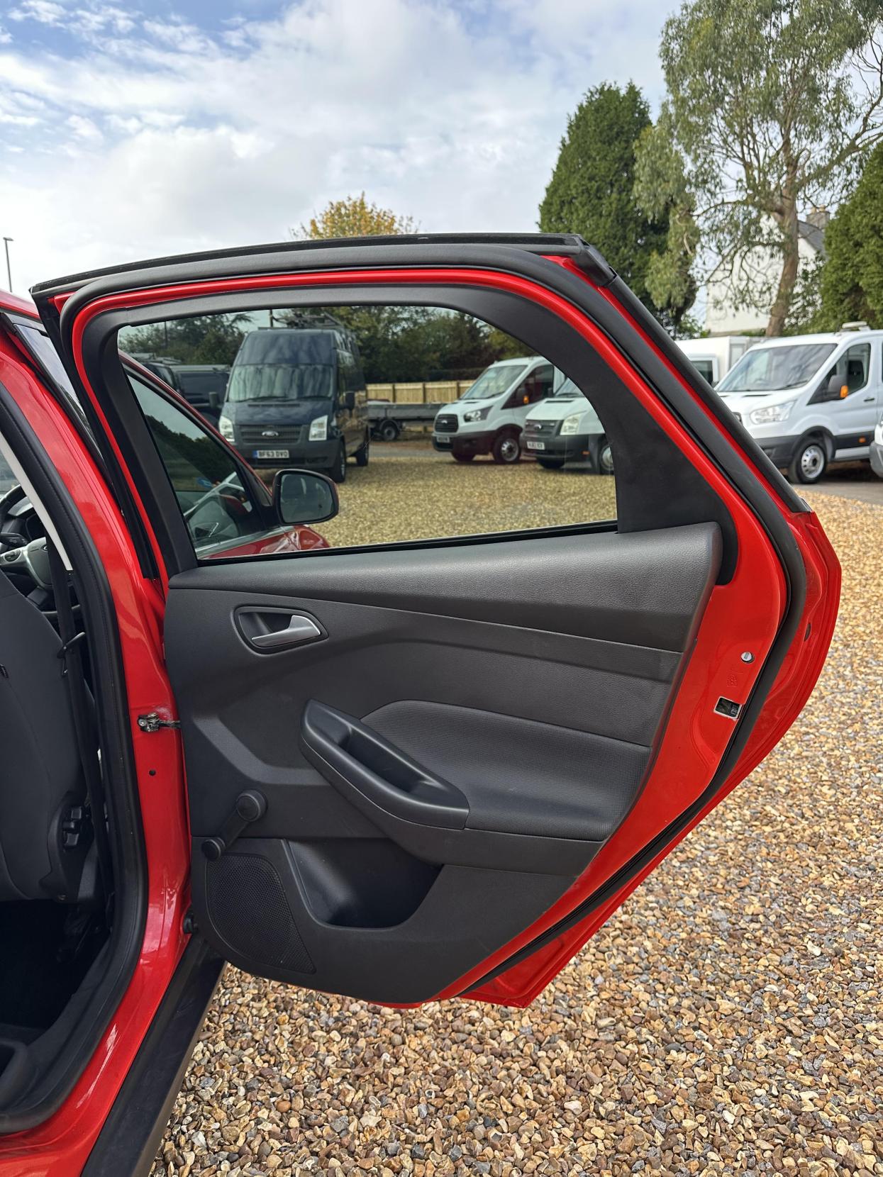 Used Ford Focus 2014 for sale - 76111986: Photo 20