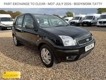 2004 - 1.6 3 Hatchback 5dr Petrol Manual (157 g/km, 99 bhp)