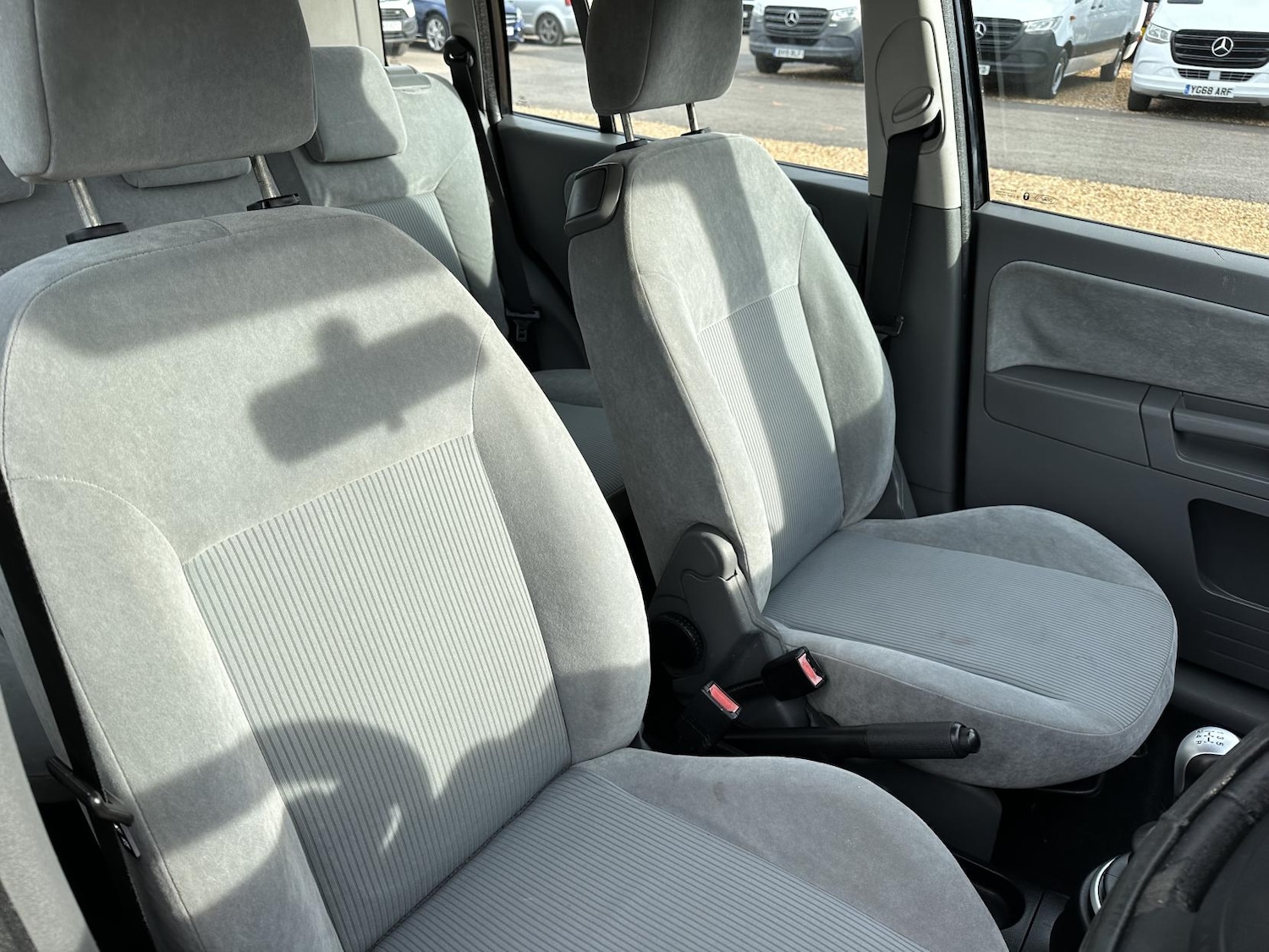 Used Ford Fusion 2004 for sale - 76151051: Photo 8