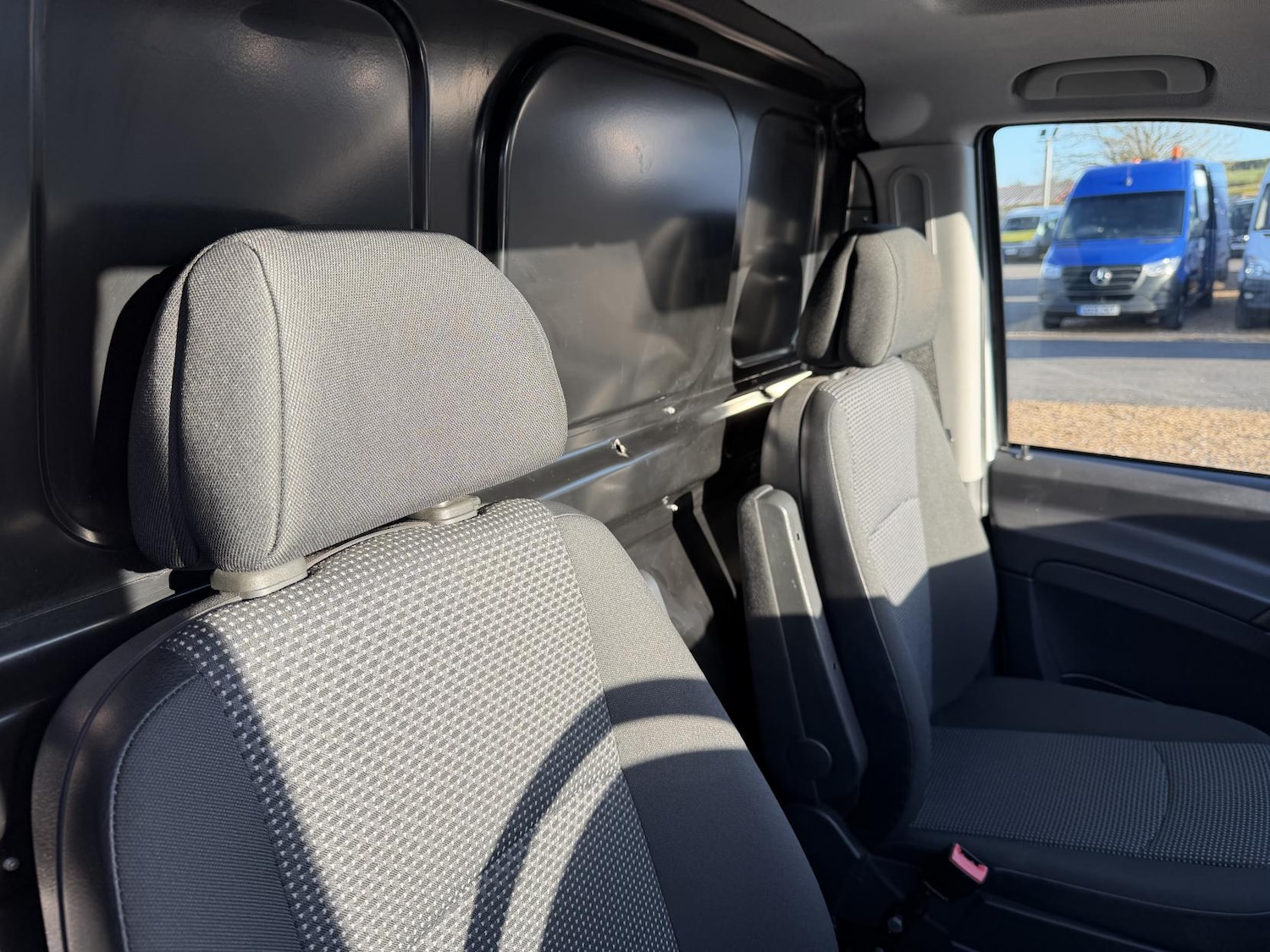 Used Mercedes-Benz Vito 2014 for sale - 77896096: Photo 11