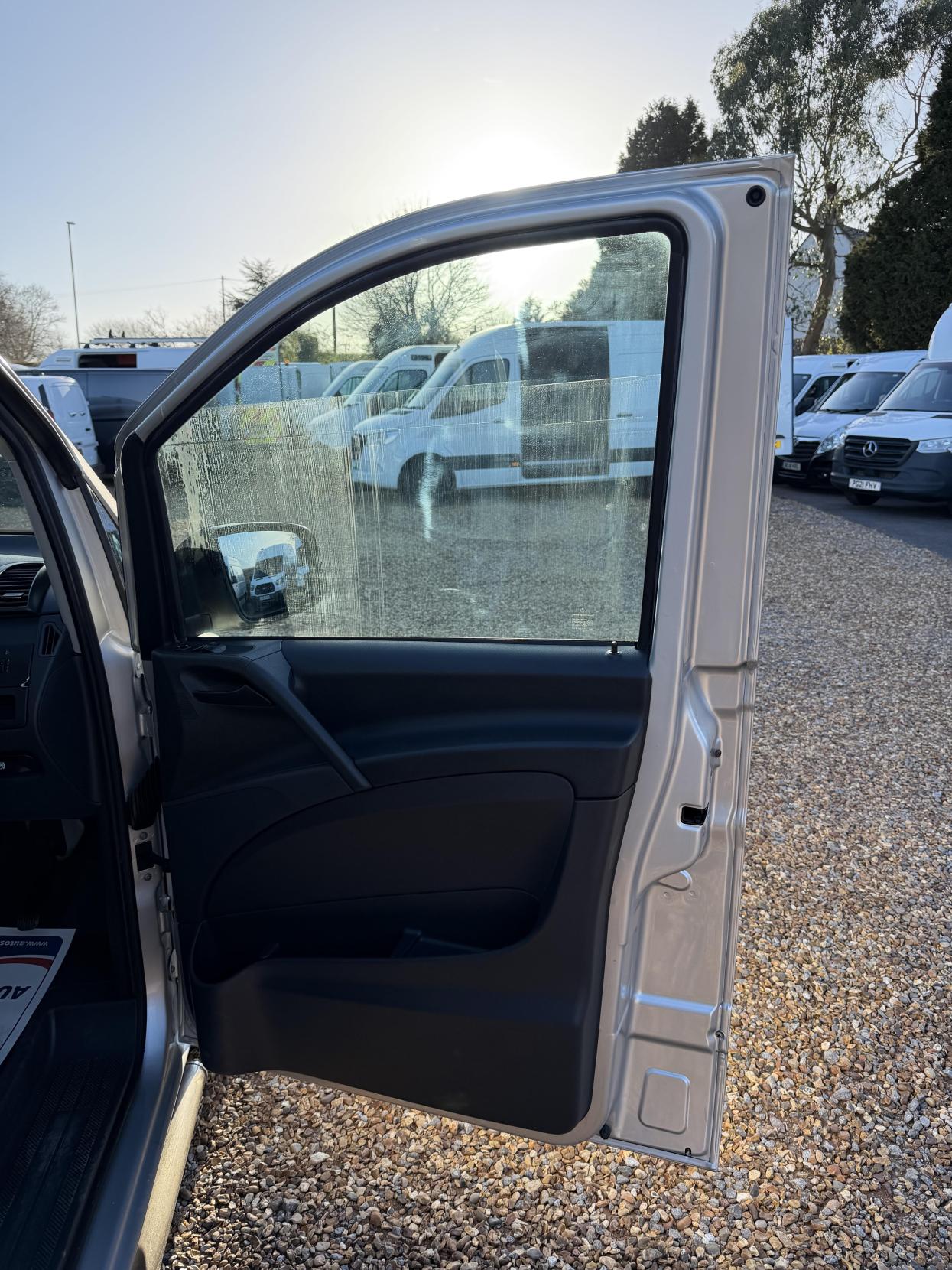 Used Mercedes-Benz Vito 2014 for sale - 77896096: Photo 13