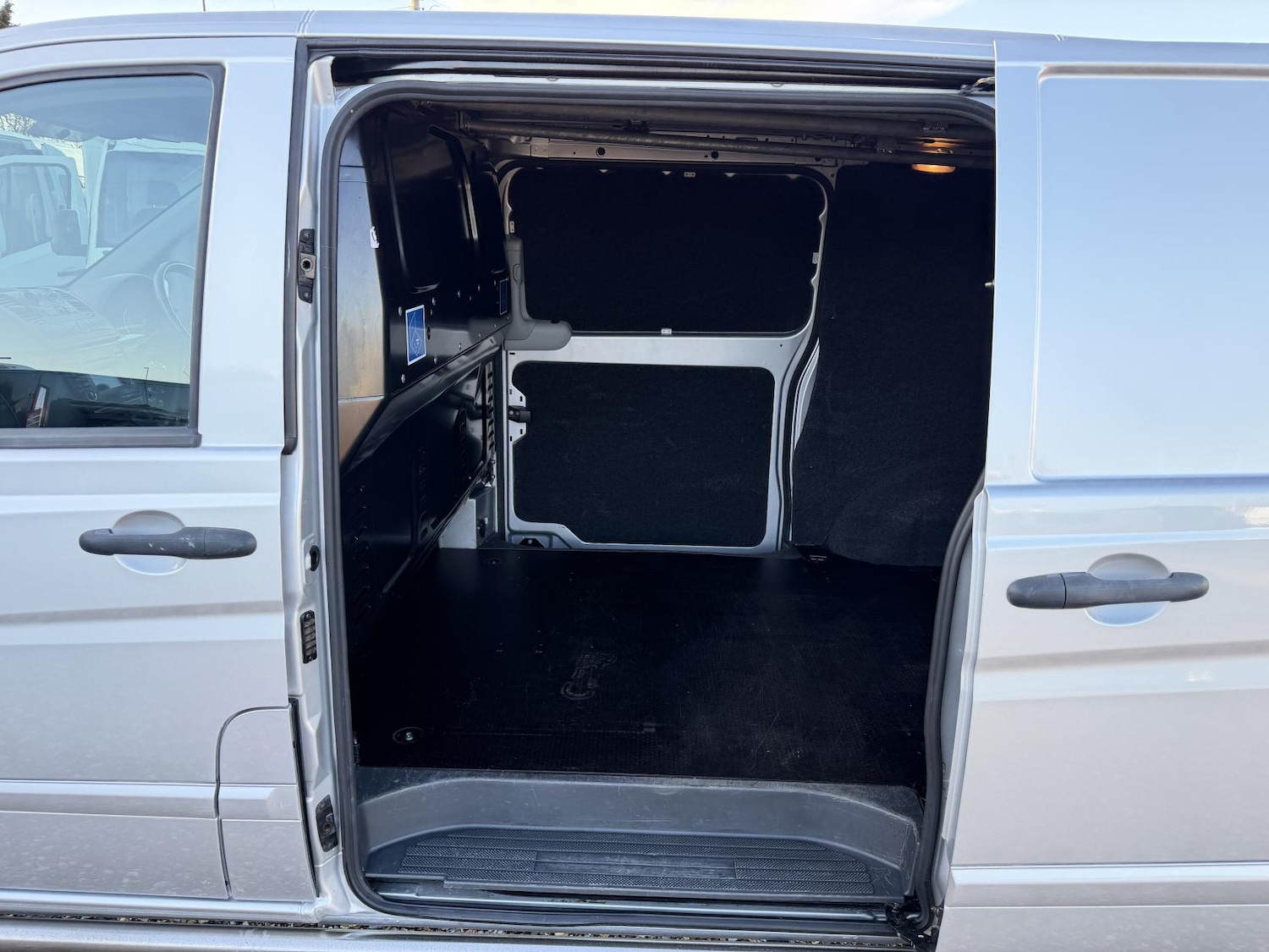 Used Mercedes-Benz Vito 2014 for sale - 77896096: Photo 30