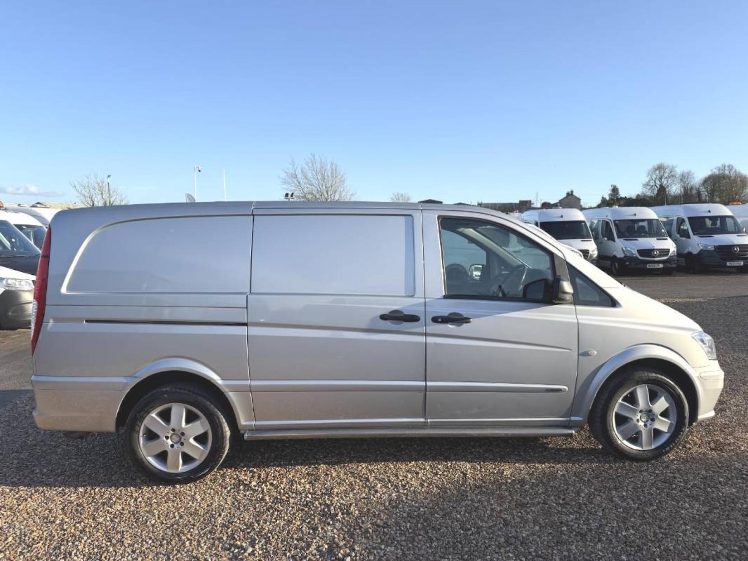 Used Mercedes-Benz Vito 2014 for sale - 77896096: Photo 9