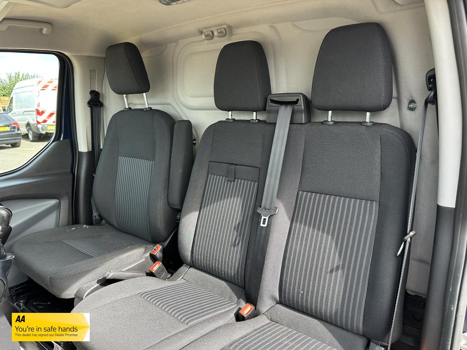 Used Ford Transit Custom 2015 for sale - 75989732: Photo 16