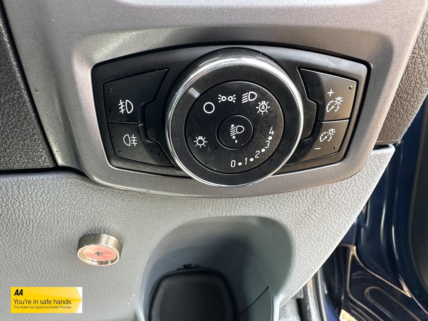 Used Ford Transit Custom 2015 for sale - 75989732: Photo 19