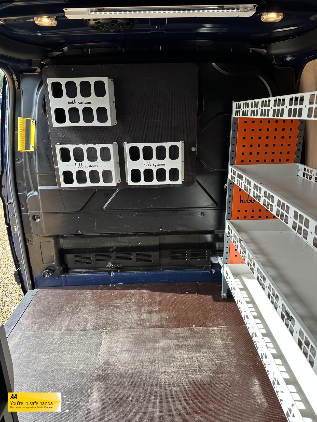 Used Ford Transit Custom 2015 for sale - 75989732: Photo 30