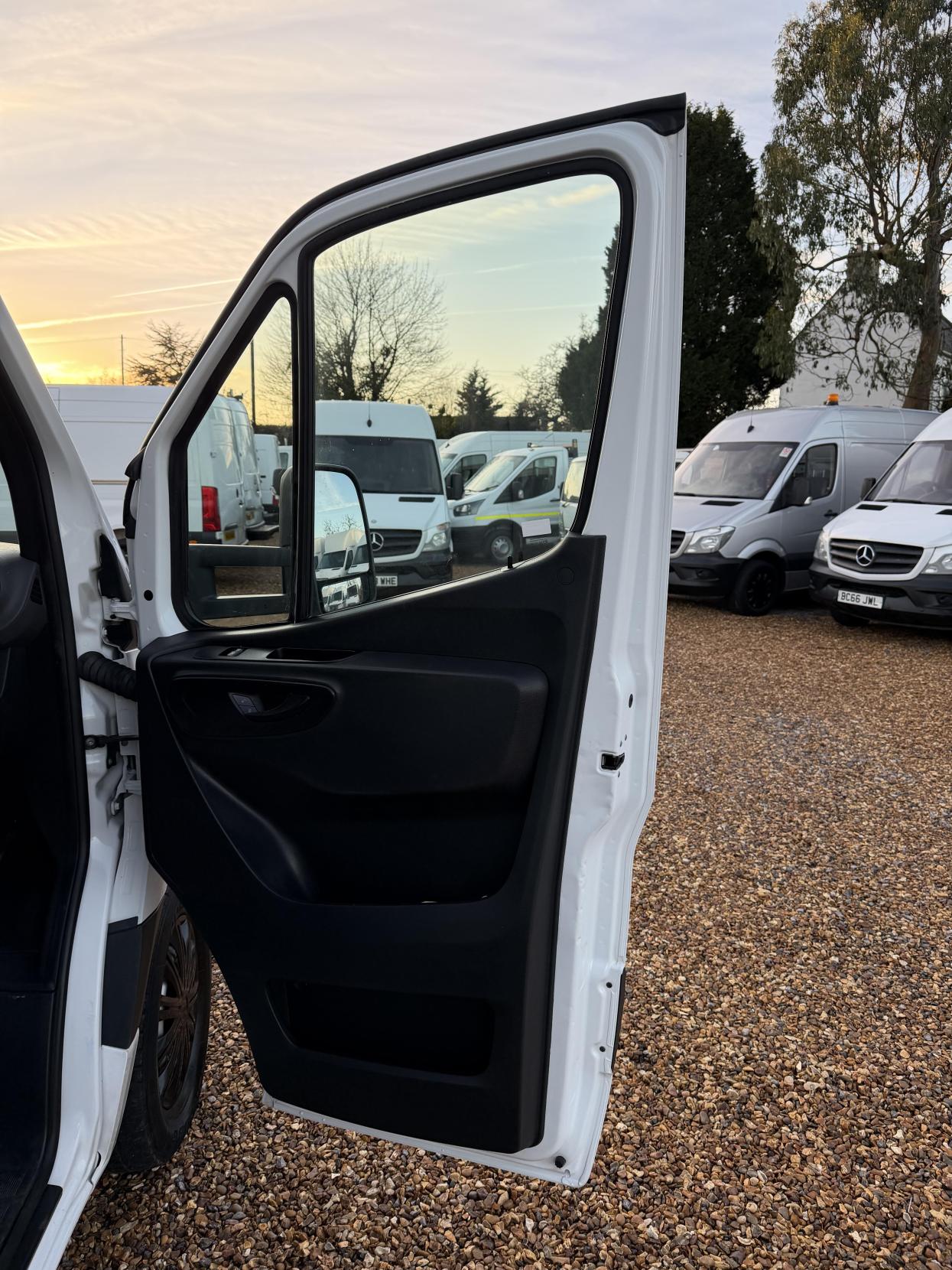 Used Mercedes-Benz Sprinter 2020 for sale - 76945846: Photo 9