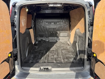 Used Ford Transit Connect 2017 for sale - 79302680: Photo