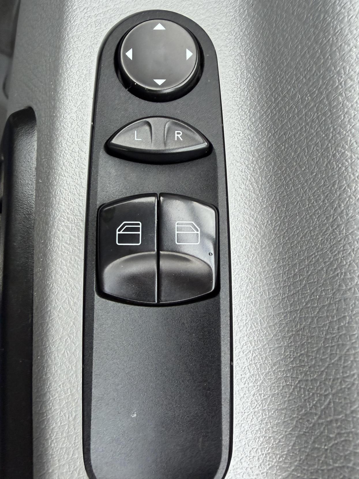 Used Mercedes-Benz Sprinter 2017 for sale - 77264778: Photo 18