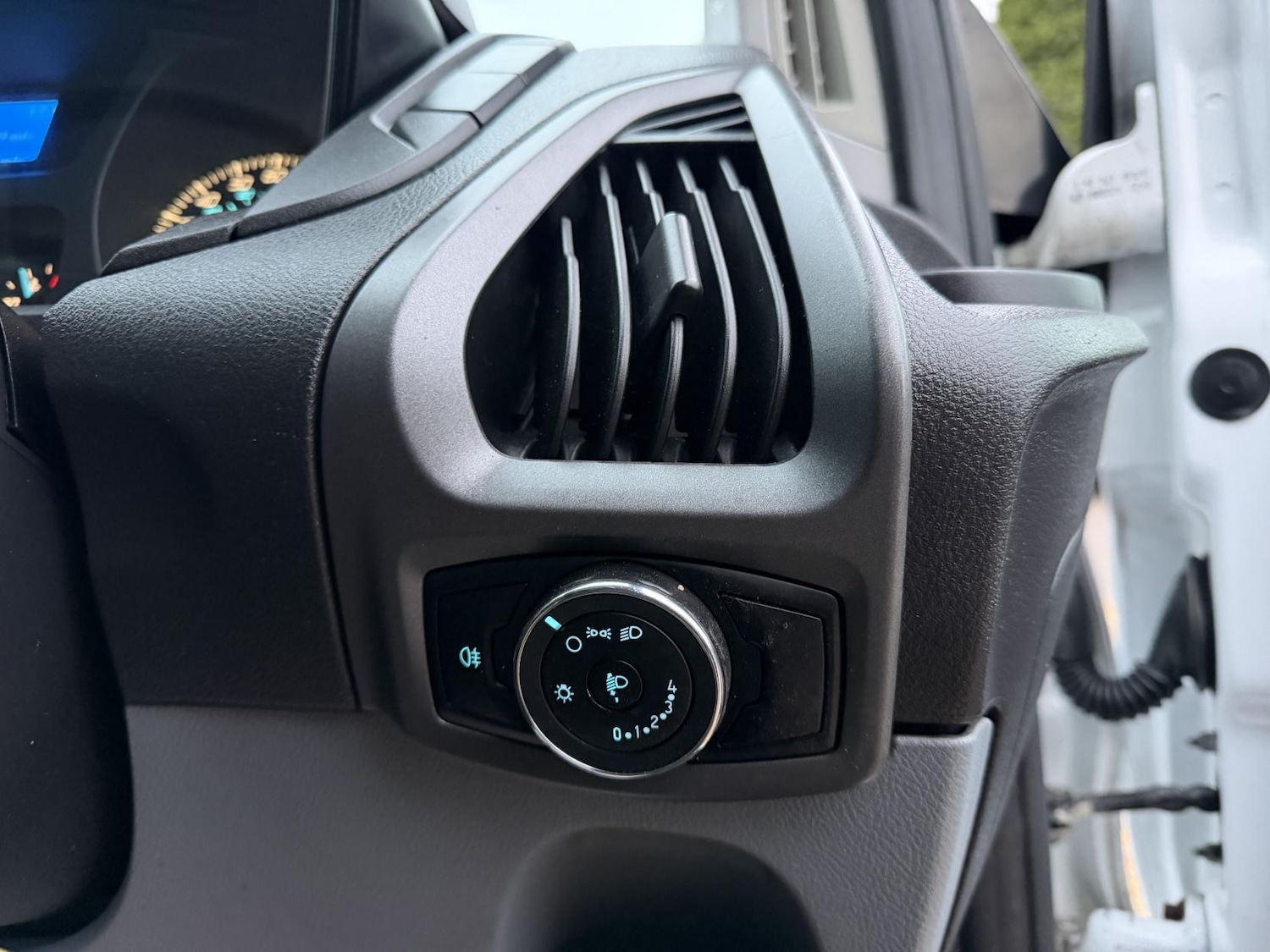 Used Ford Transit Custom 2015 for sale - 76803577: Photo 20