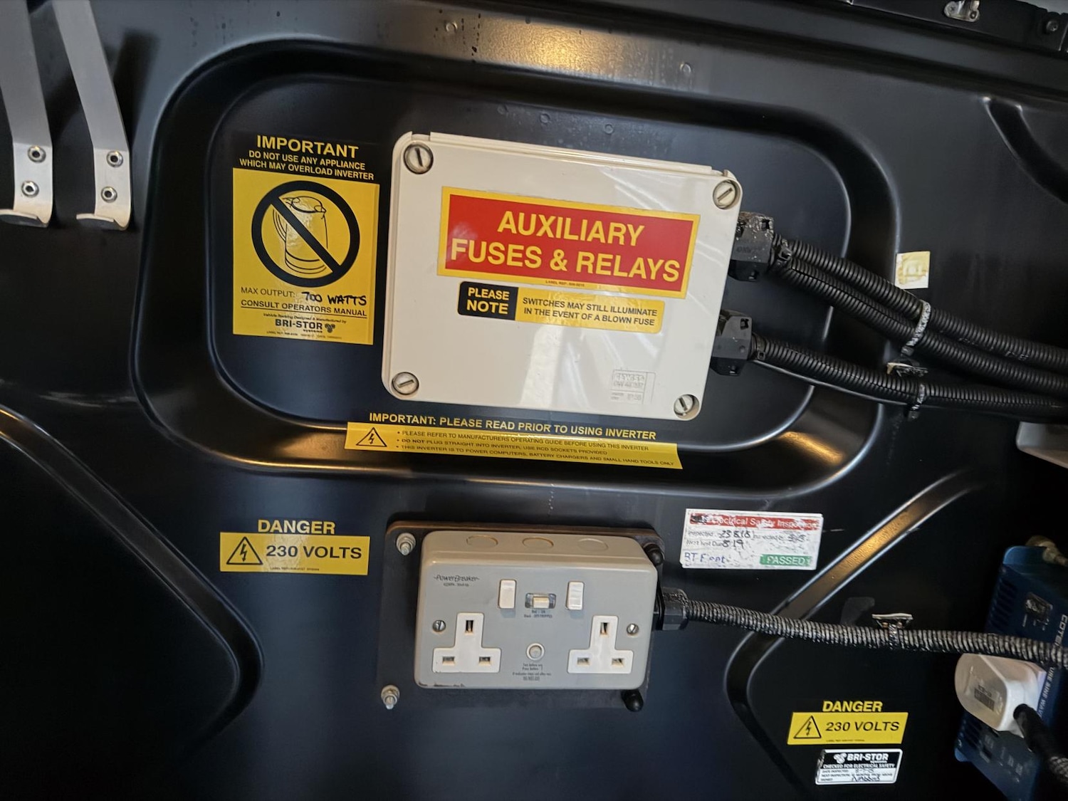 Used Ford Transit Custom 2015 for sale - 76803577: Photo 23