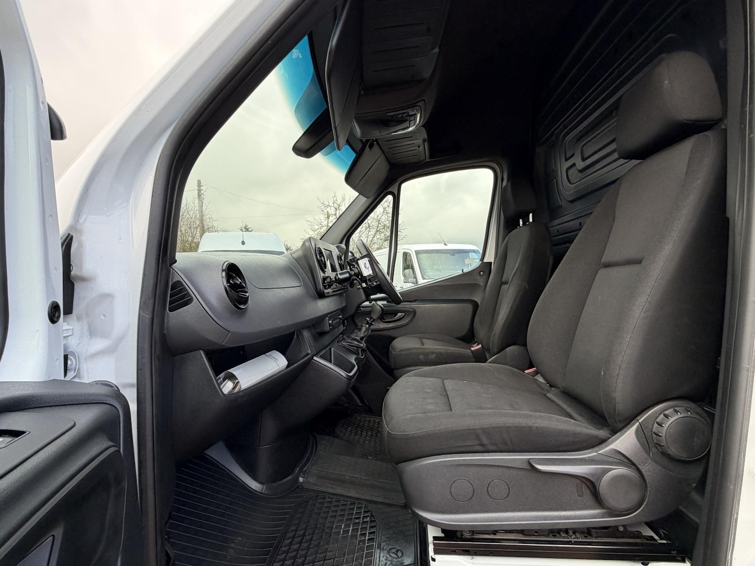 Used Mercedes-Benz Sprinter 2020 for sale - 76758997: Photo 22