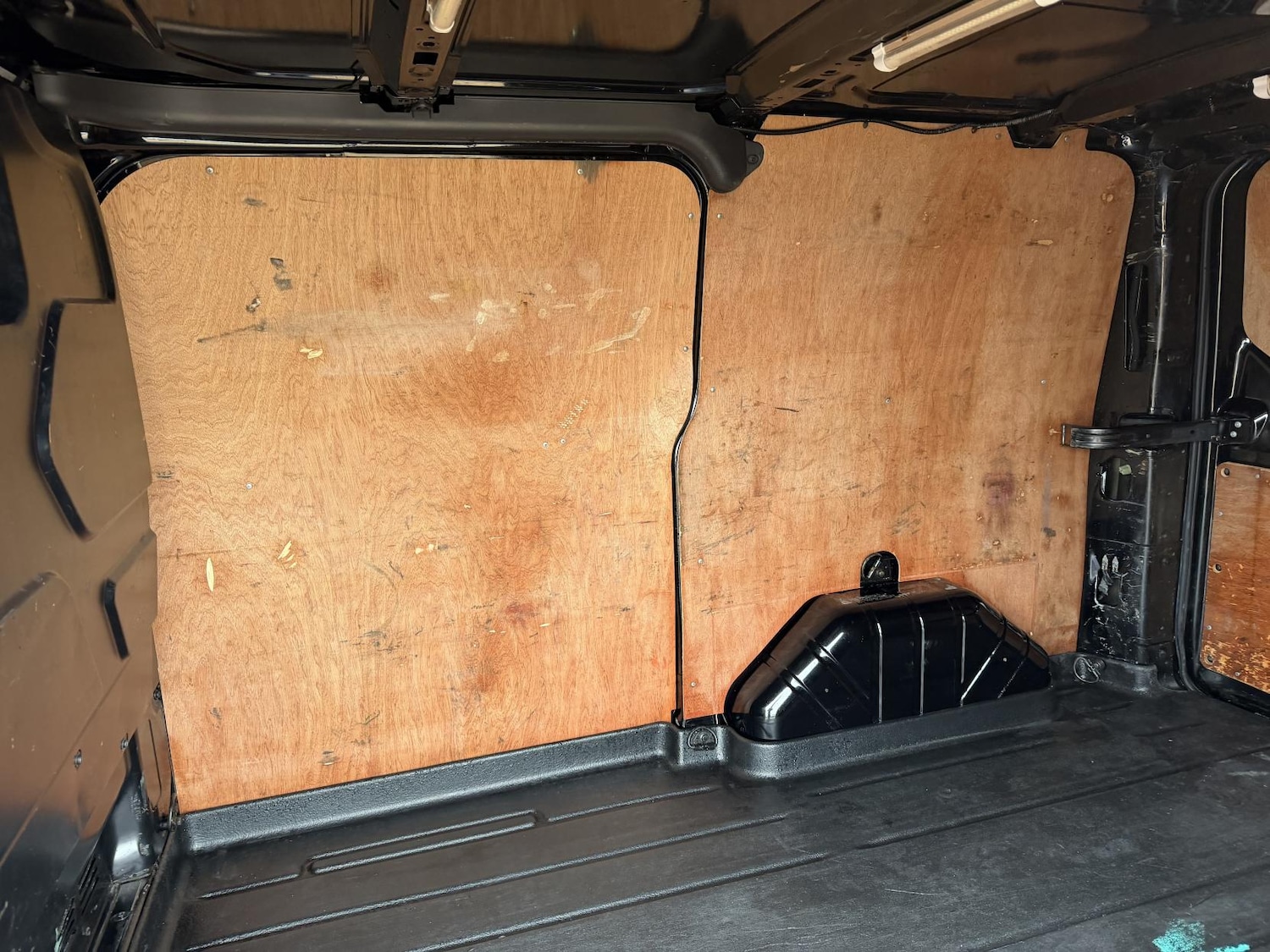 Used Ford Transit Custom 2017 for sale - 77610709: Photo 29