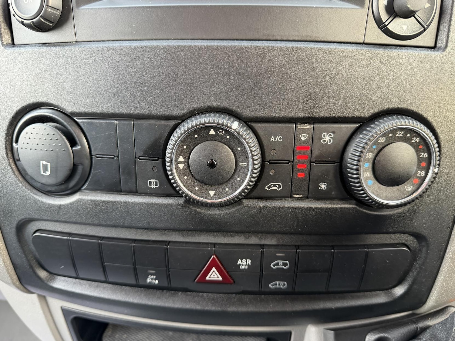 Used Mercedes-Benz Sprinter 2018 for sale - 77573130: Photo 24