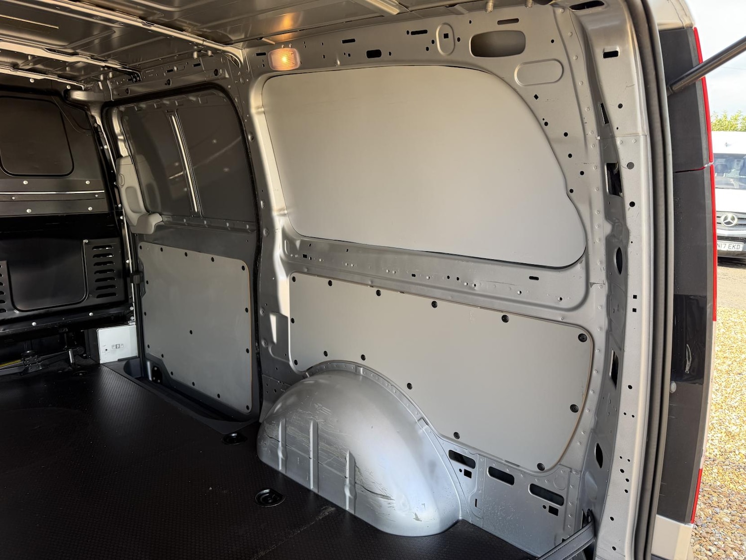 Used Mercedes-Benz Vito 2013 for sale - 76377160: Photo 36