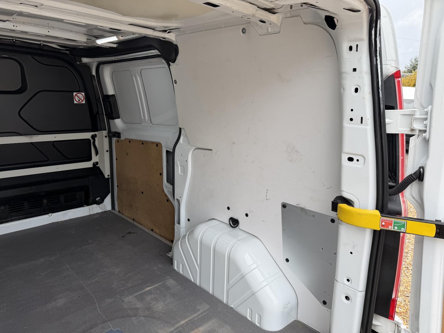 Used Ford Transit Custom 2016 for sale - 76471819: Photo 40