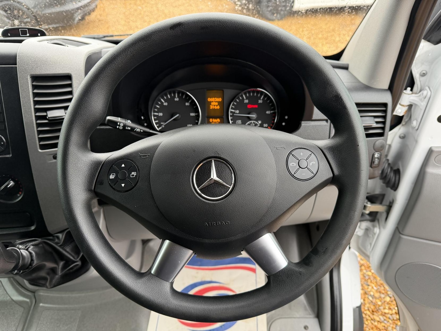 Used Mercedes-Benz Sprinter 2014 for sale - 77536388: Photo 17