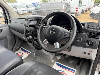 Used Mercedes-Benz Sprinter 2015 for sale - 78456886: Photo