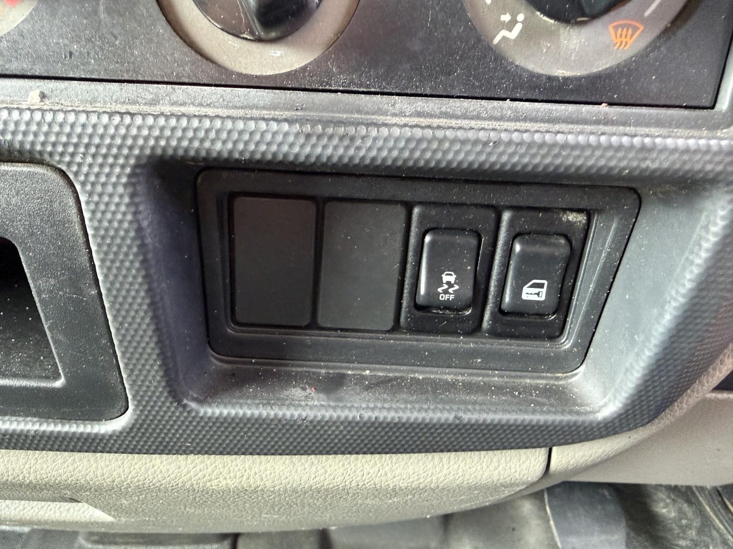 Used Nissan Cabstar 2016 for sale - 77536406: Photo 25