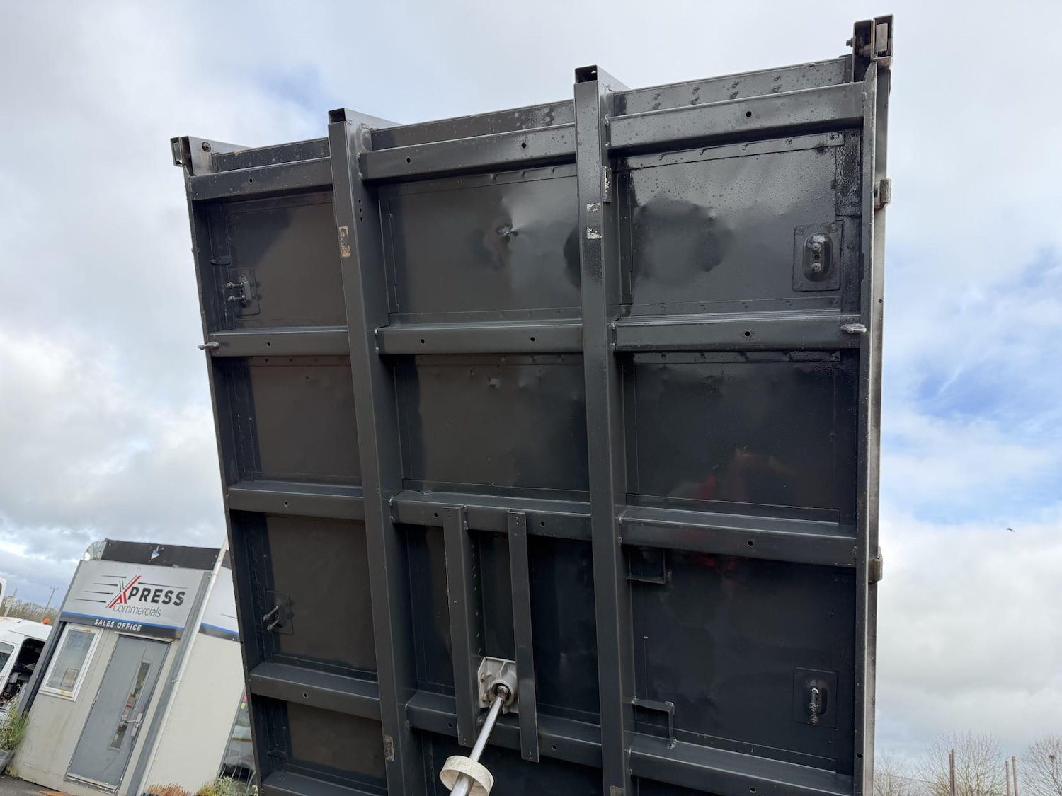 Used Nissan Cabstar 2016 for sale - 77536406: Photo 40