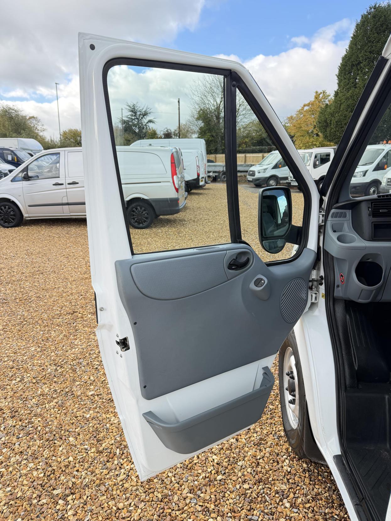 Used Ford Transit 2013 for sale - 76377159: Photo 16