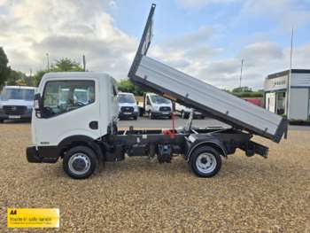 Used Nissan Cabstar 2017 for sale - 75093715: Photo