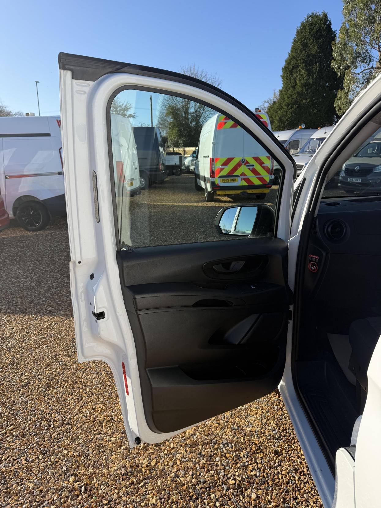 Used Mercedes-Benz Vito 2019 for sale - 76643855: Photo 14