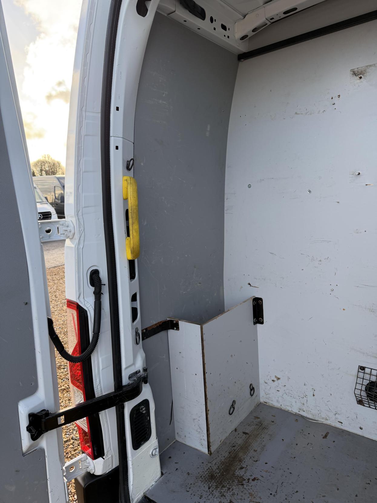 Used Vauxhall Movano 2018 for sale - 77015200: Photo 45