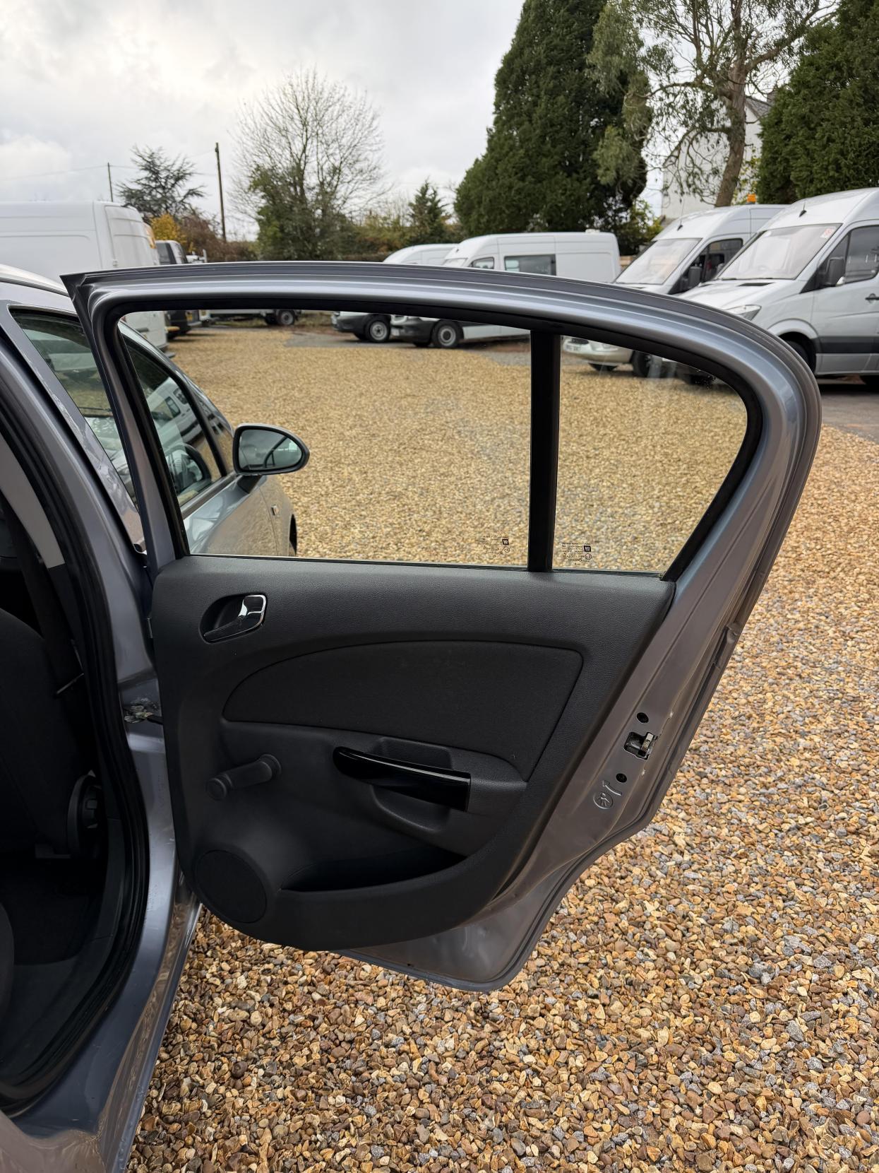 Used Vauxhall Corsa 2009 for sale - 76507903: Photo 12