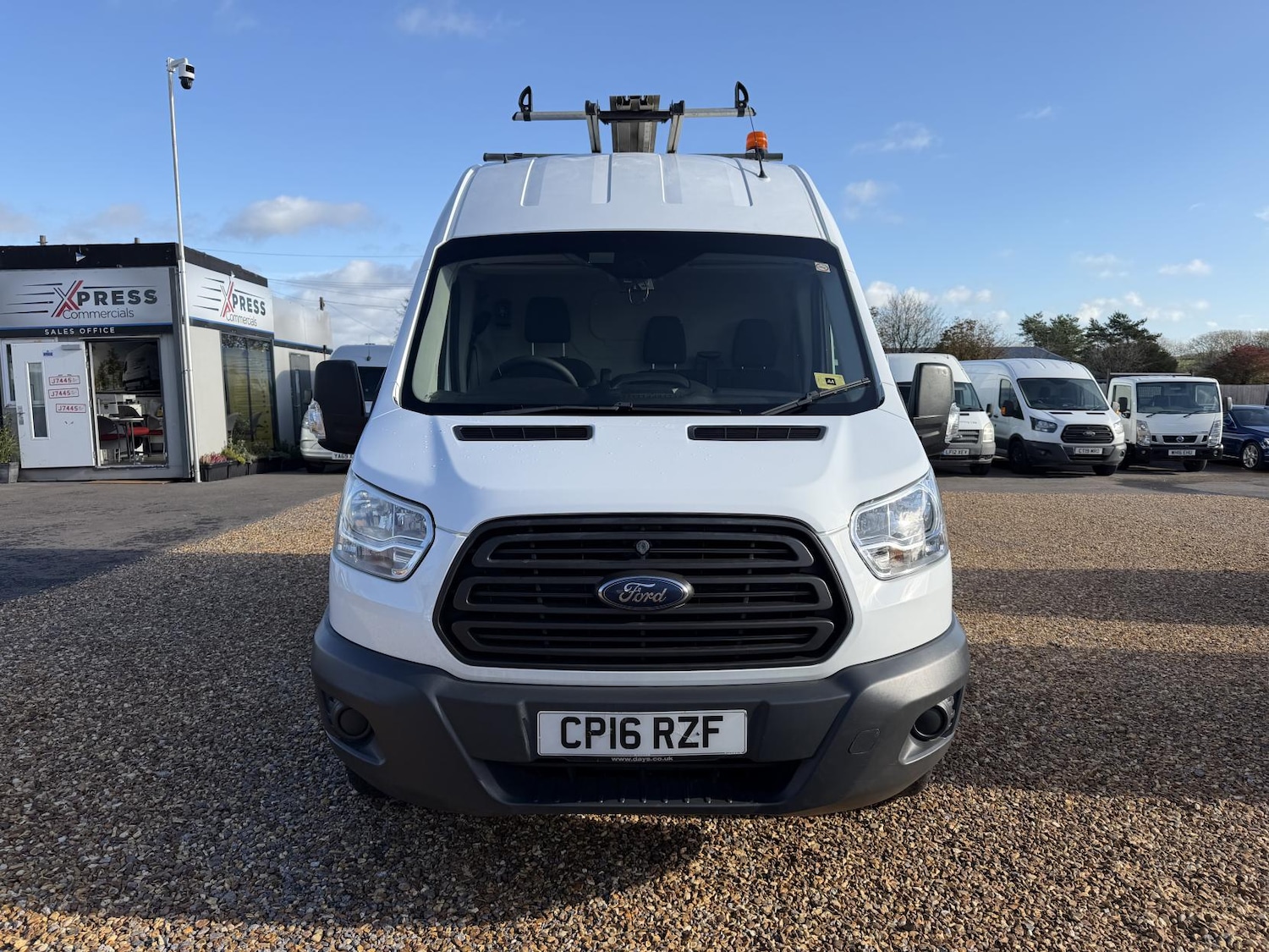 Used Ford Transit 2016 for sale - 76438417: Photo 2