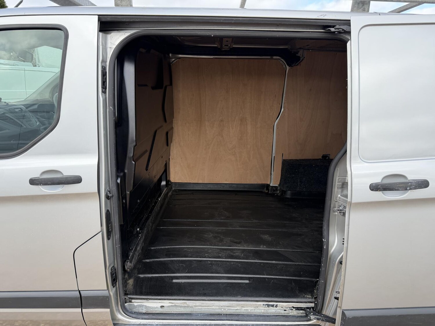 Used Ford Transit Custom 2016 for sale - 77778697: Photo 29