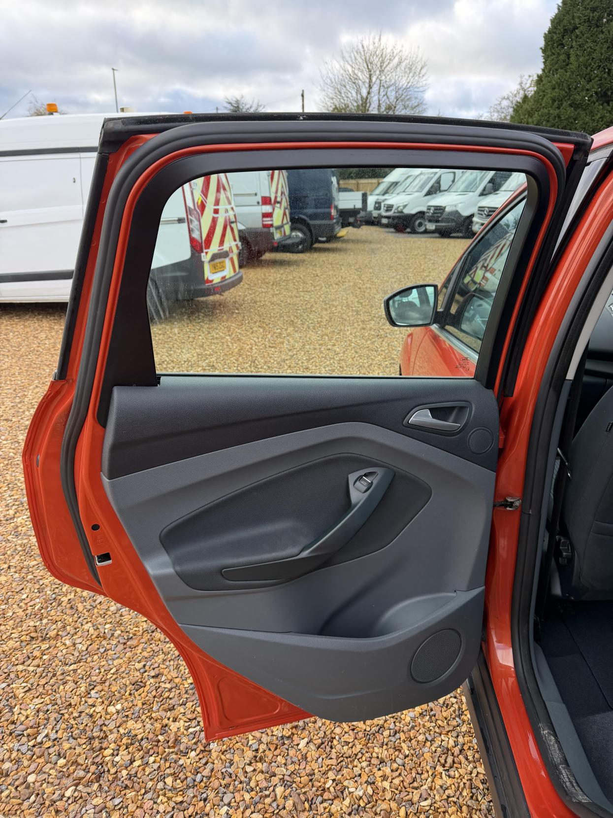 Used Ford C-Max 2012 for sale - 76631069: Photo 18