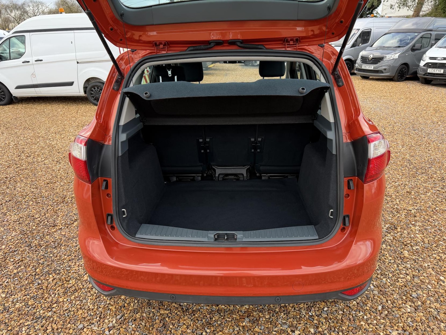 Used Ford C-Max 2012 for sale - 76631069: Photo 21