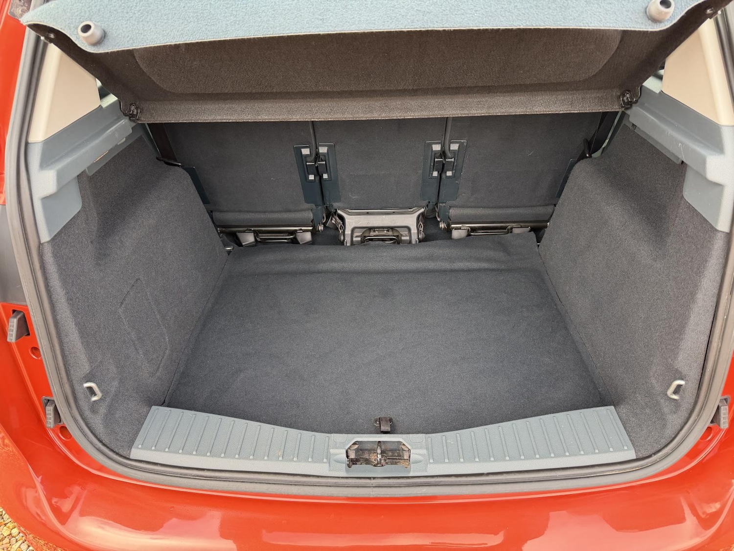 Used Ford C-Max 2012 for sale - 76631069: Photo 26