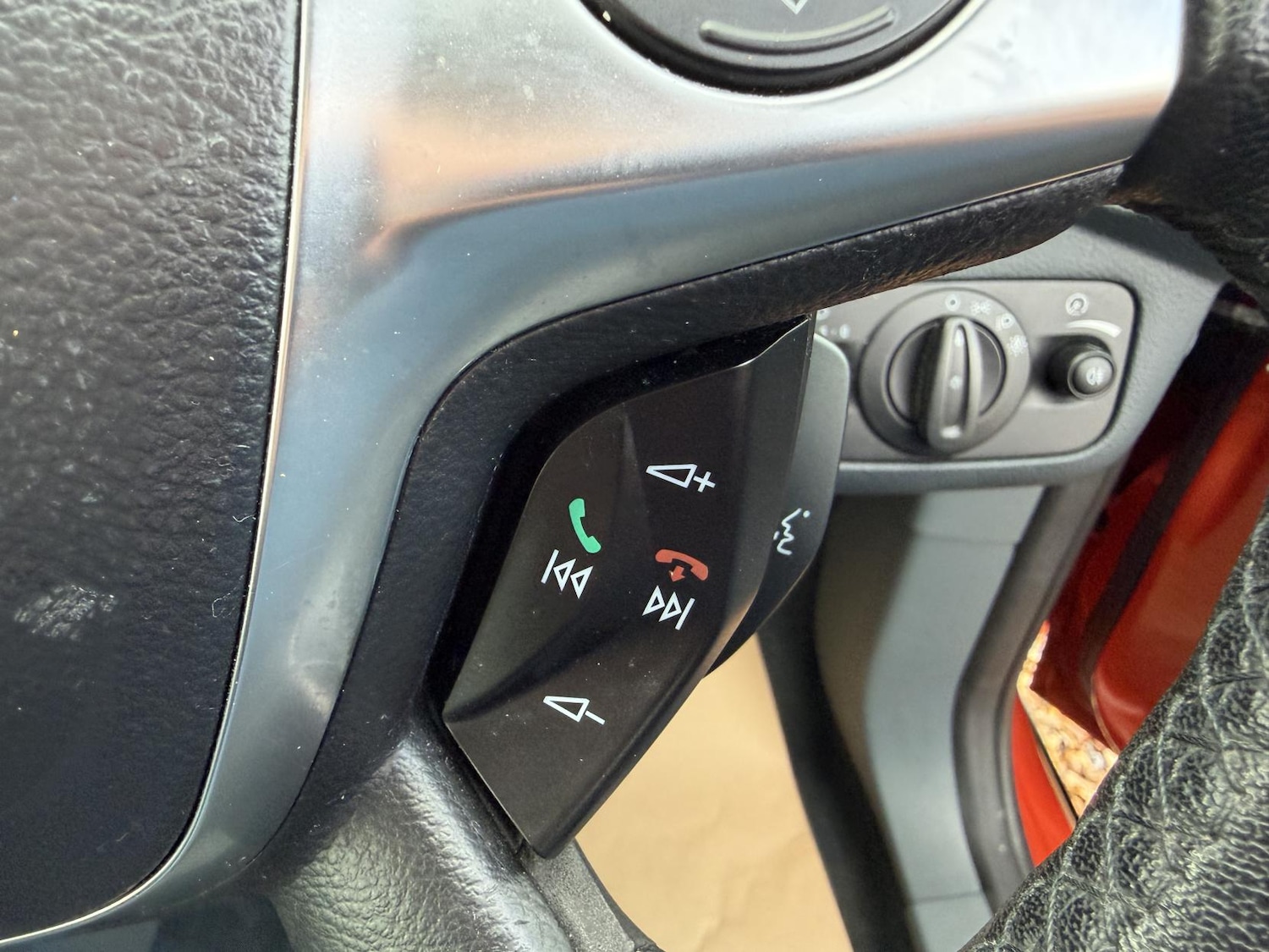 Used Ford C-Max 2012 for sale - 76631069: Photo 32