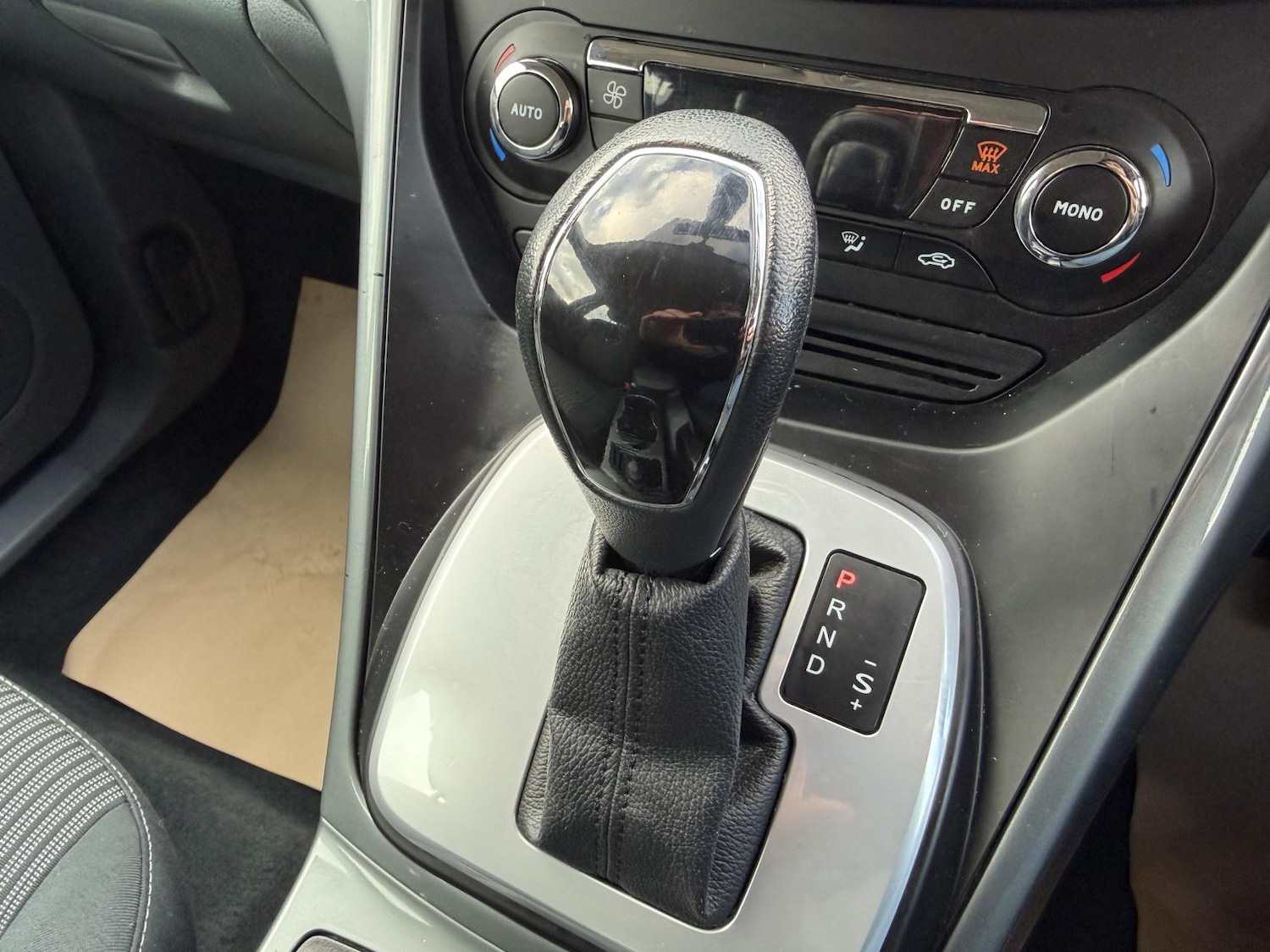 Used Ford C-Max 2012 for sale - 76631069: Photo 35