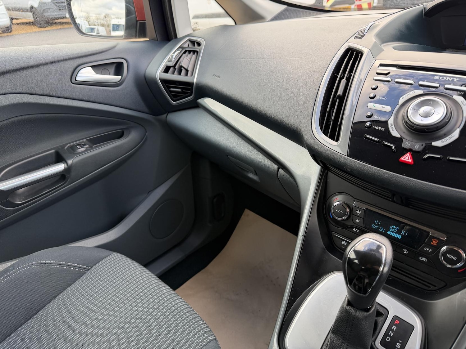 Used Ford C-Max 2012 for sale - 76631069: Photo 39