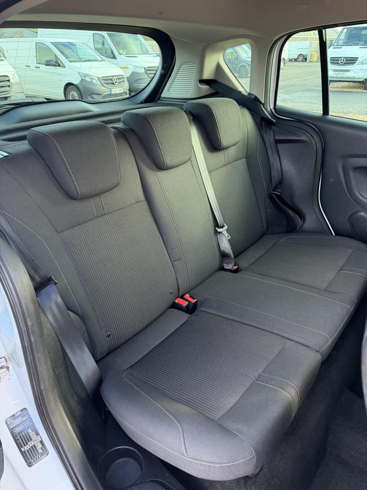 Used Ford B-MAX 2013 for sale - 76603320: Photo 15