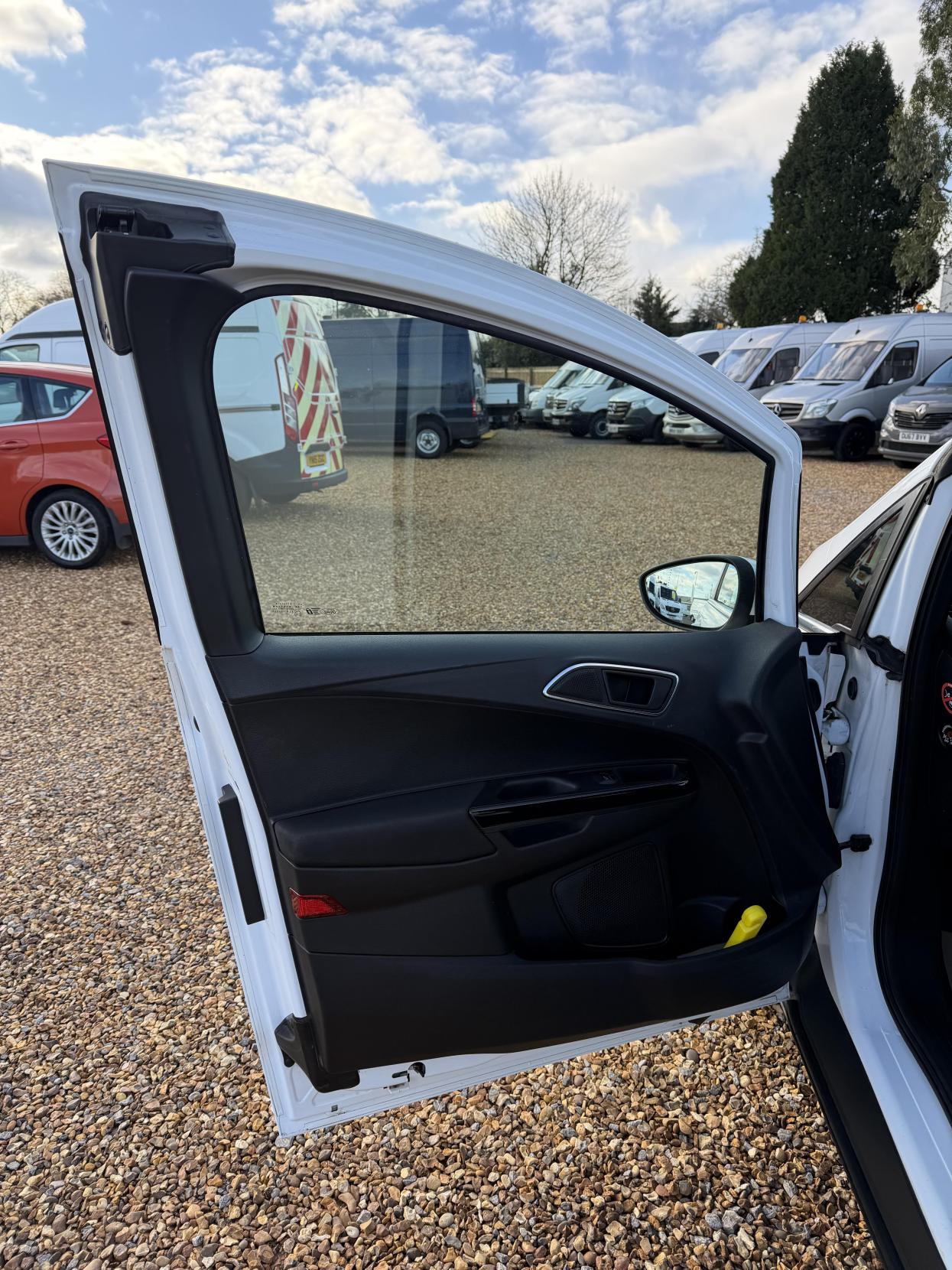 Used Ford B-MAX 2013 for sale - 76603320: Photo 20