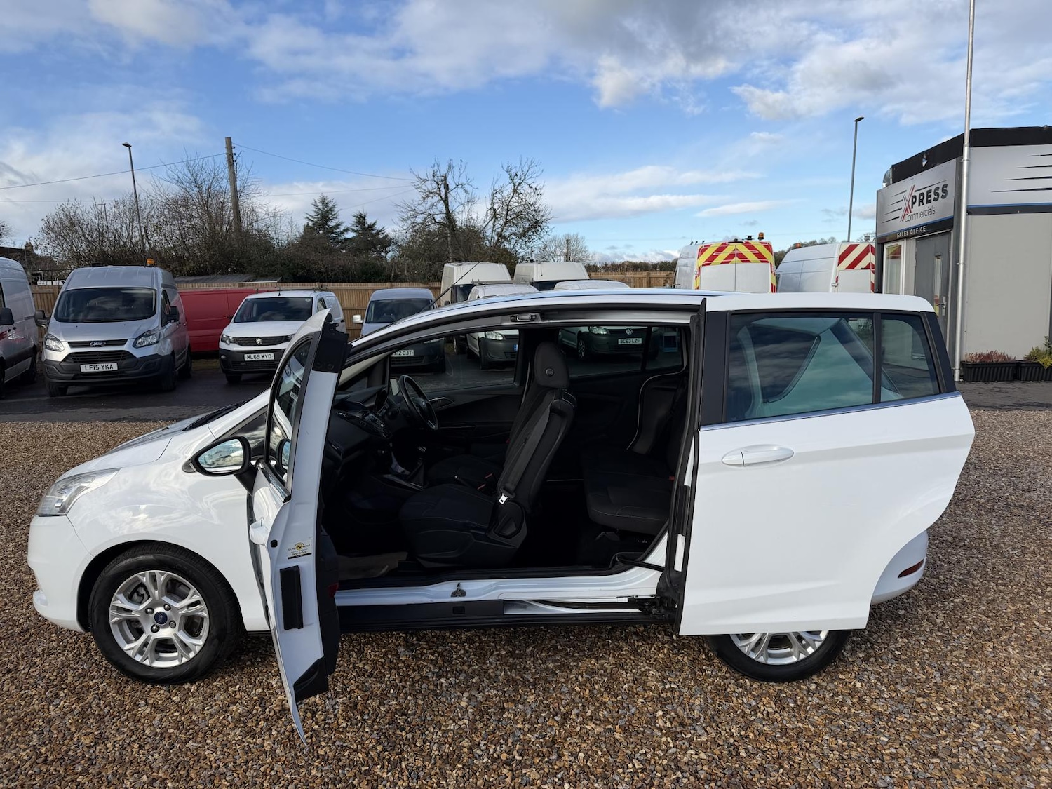 Used Ford B-MAX 2013 for sale - 76603320: Photo 6