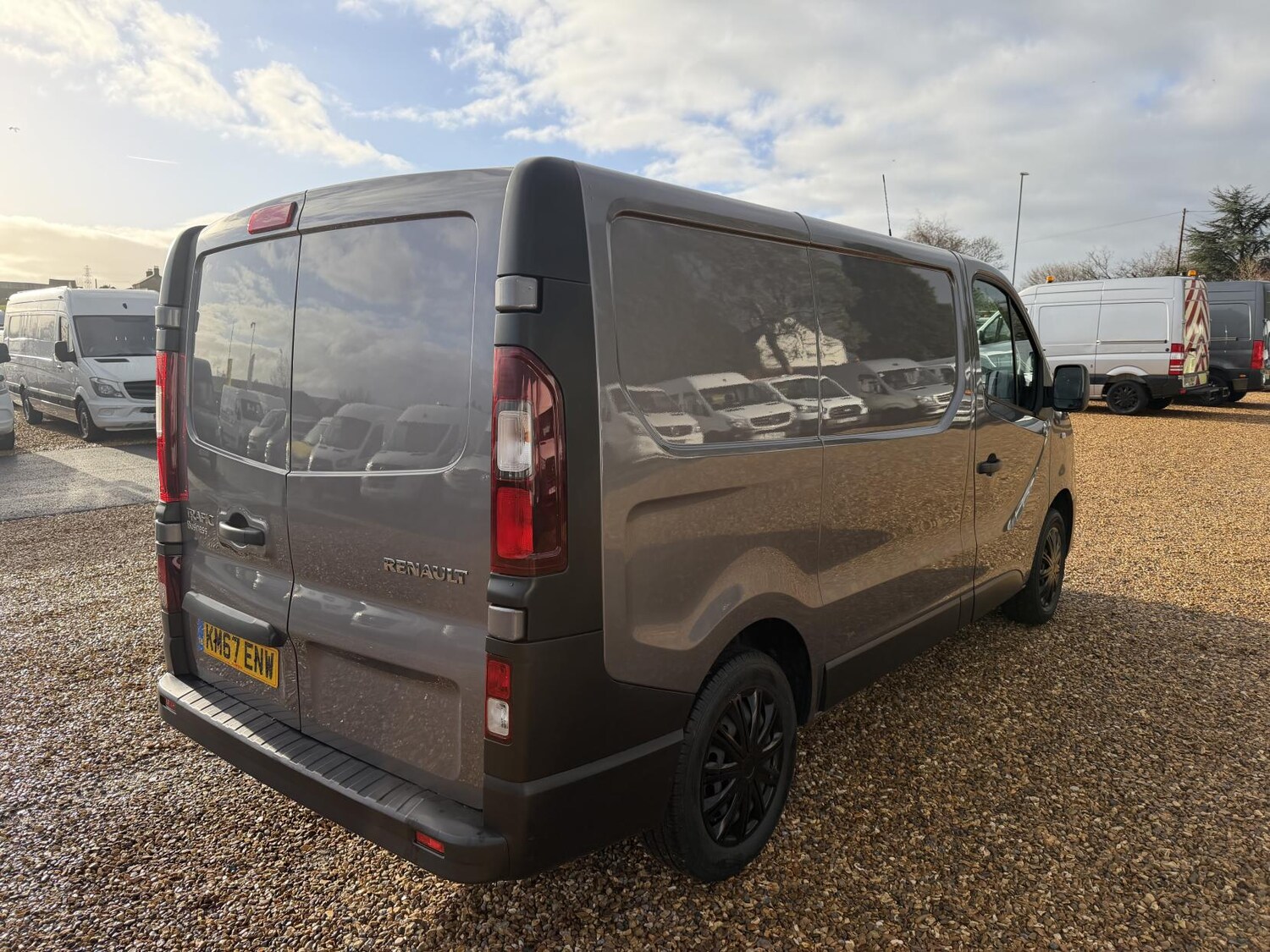 Used Renault Trafic 2017 for sale - 76911527: Photo 10
