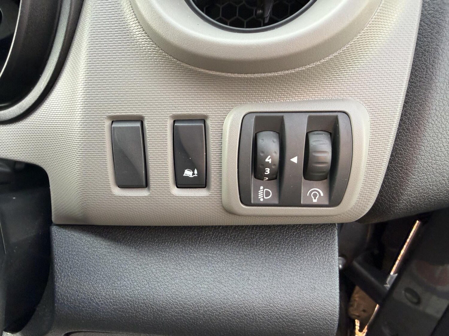 Used Renault Trafic 2017 for sale - 76911527: Photo 20