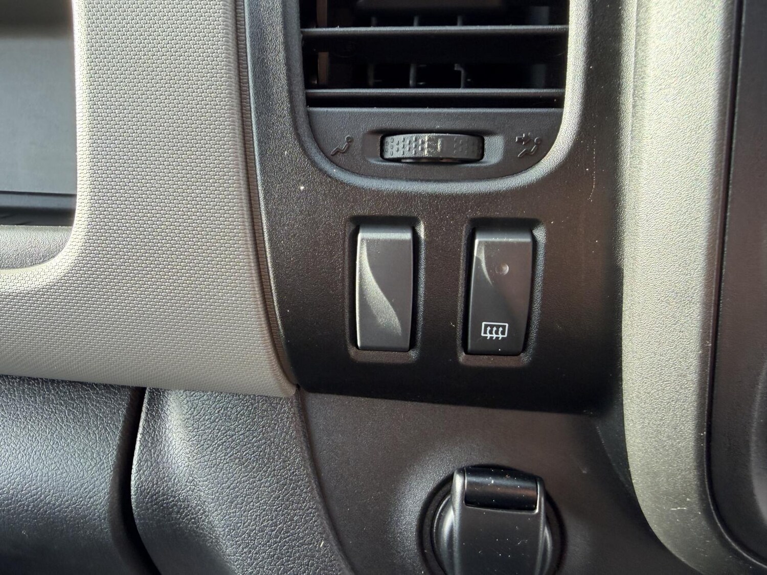 Used Renault Trafic 2017 for sale - 76911527: Photo 25