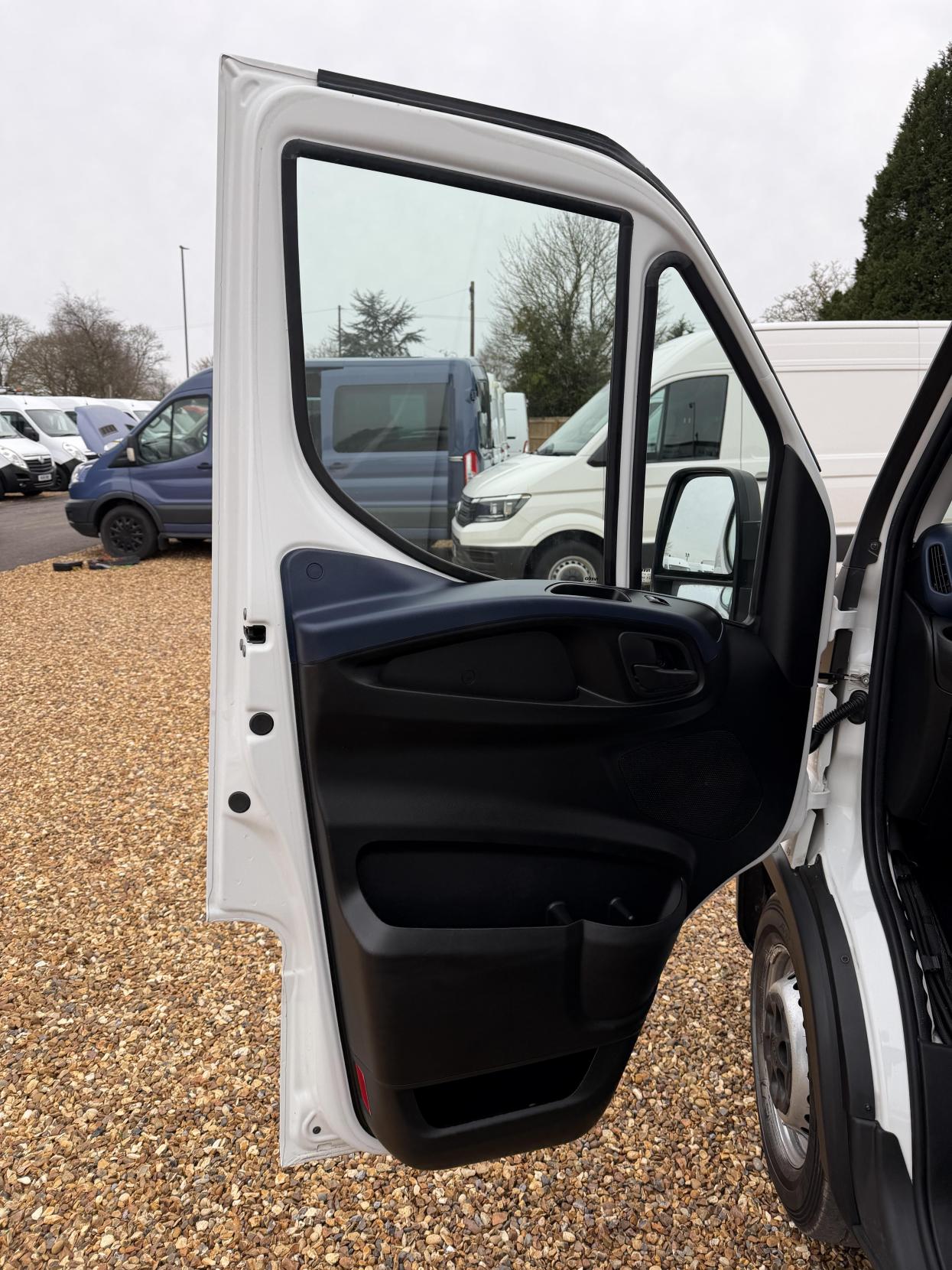 Used Iveco Daily 2020 for sale - 77595813: Photo 11