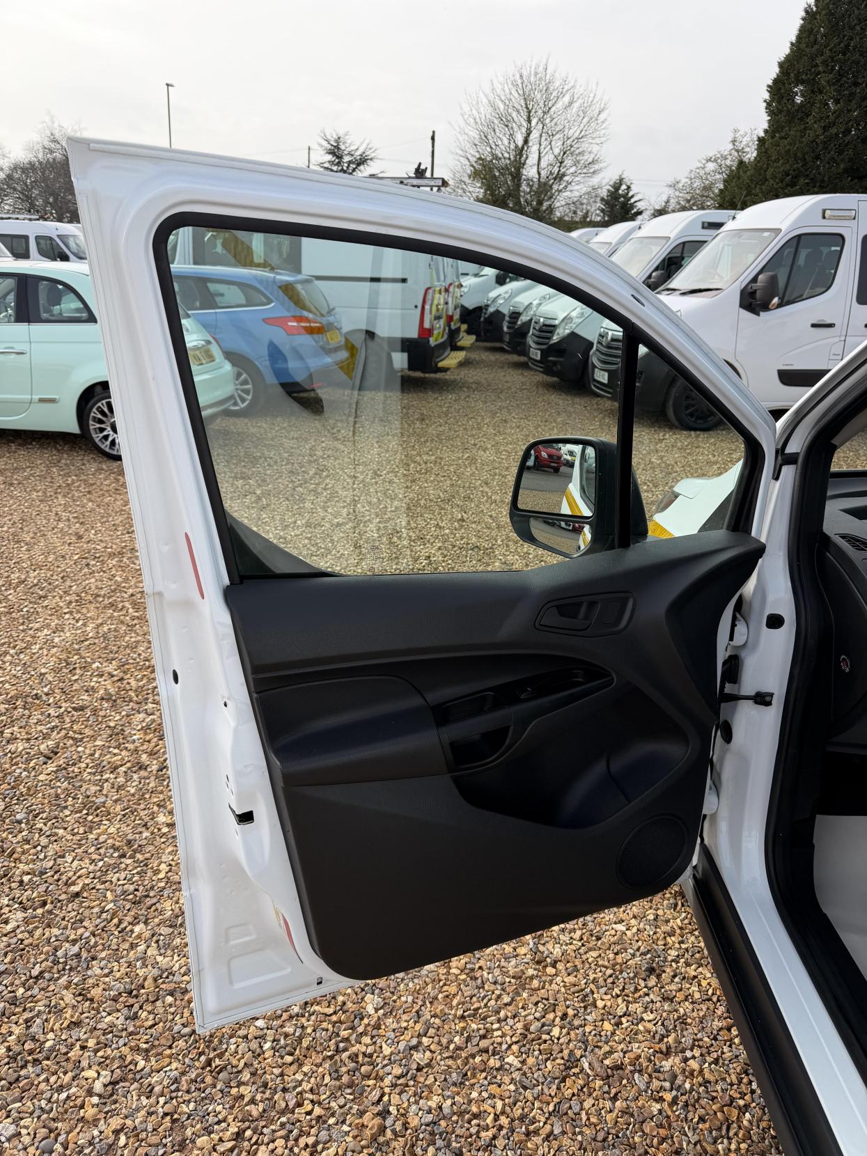 Used Ford Transit Connect 2018 for sale - 77778700: Photo 16