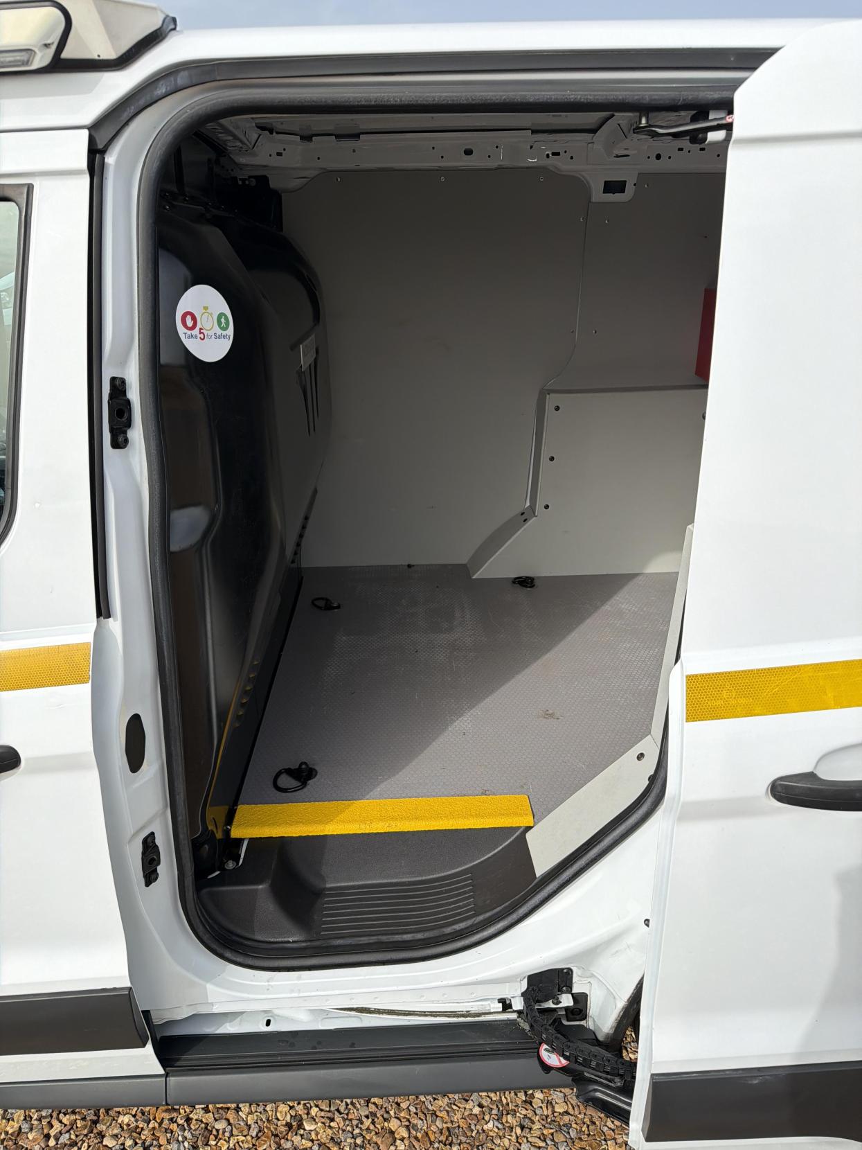 Used Ford Transit Connect 2018 for sale - 77778700: Photo 30