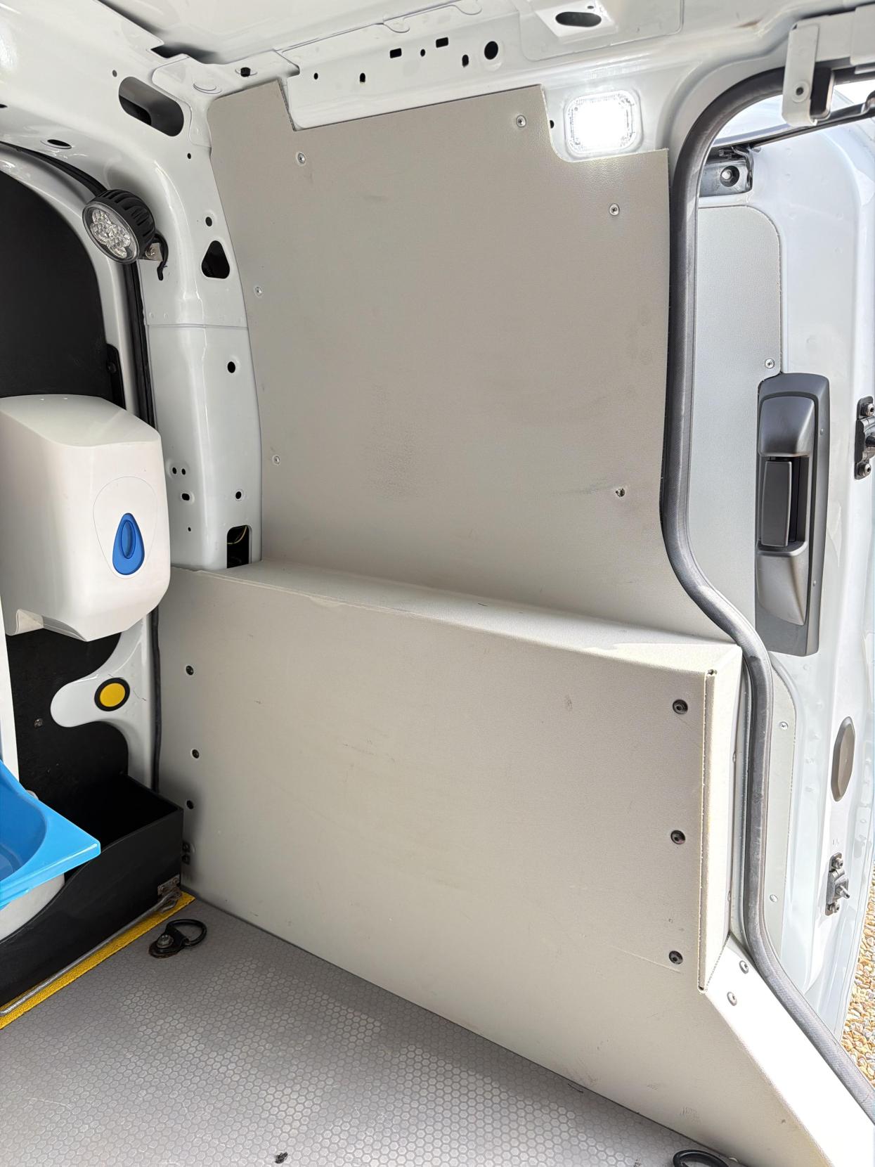 Used Ford Transit Connect 2018 for sale - 77778700: Photo 38