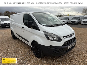 Used Ford Transit Custom 2015 for sale - 76471809: Photo