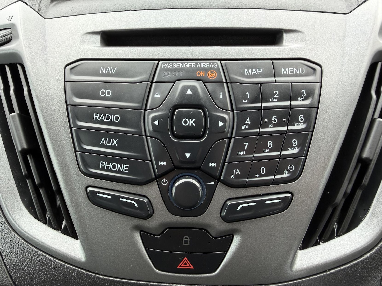 Used Ford Transit Custom 2015 for sale - 76471809: Photo 25